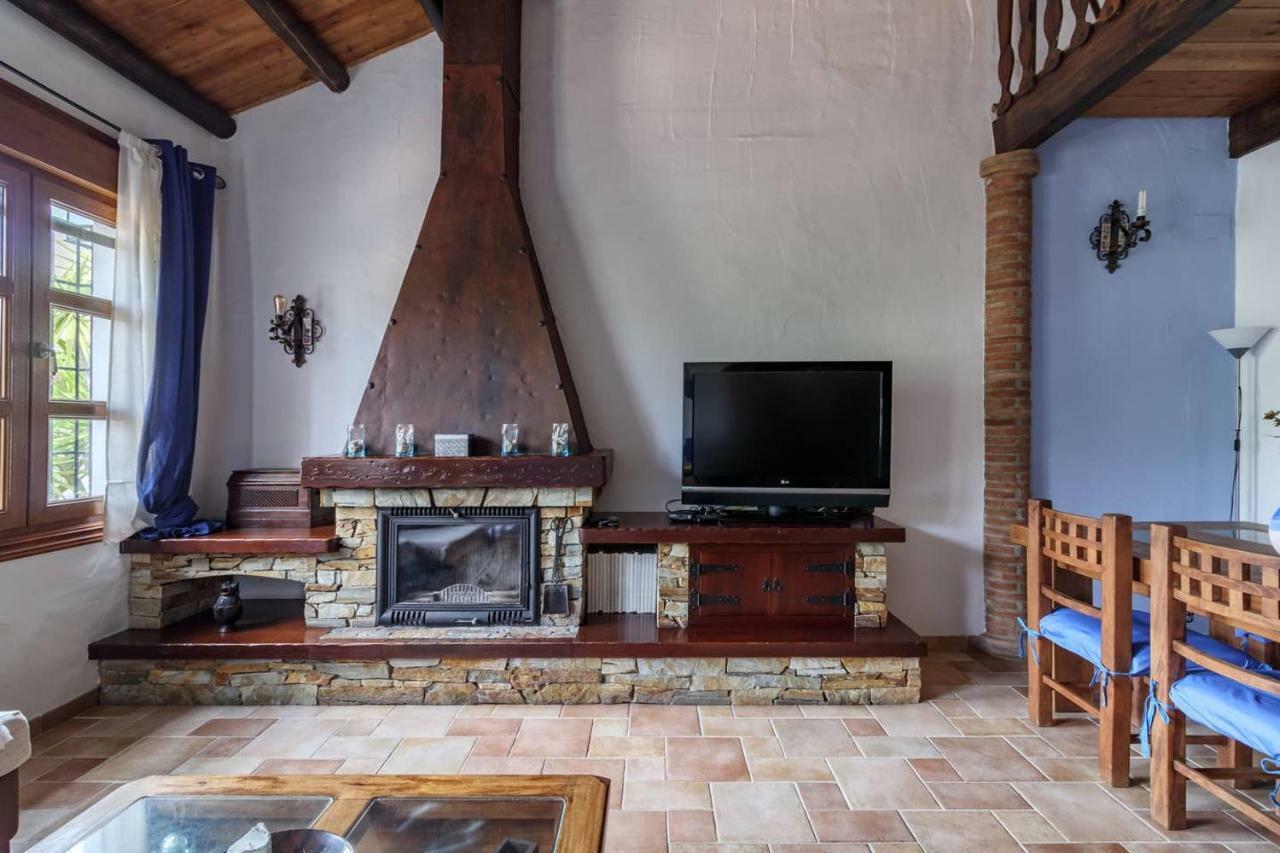 Encantadora Casa Con Piscina Privada Y Chimenea Padul Kültér fotó