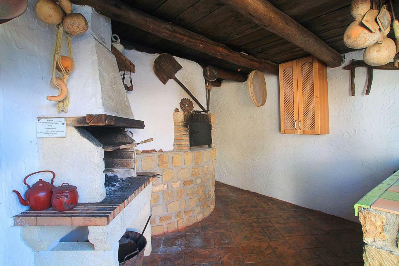 Encantadora Casa Con Piscina Privada Y Chimenea Padul Kültér fotó